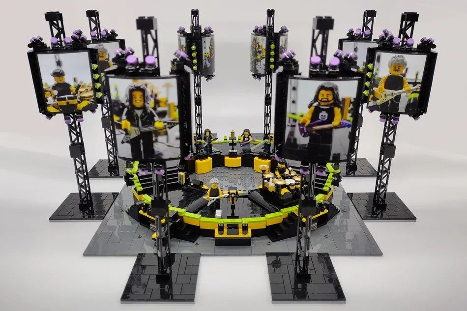 Lego Metallica M72 World Tour